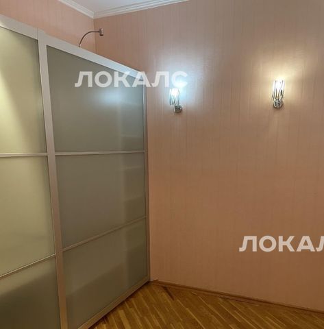 Аренда трехкомнатной квартиры на улица Панфилова, 10, метро Панфиловская, г. Москва