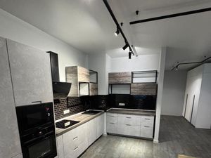 3-х комнатная квартира Мира