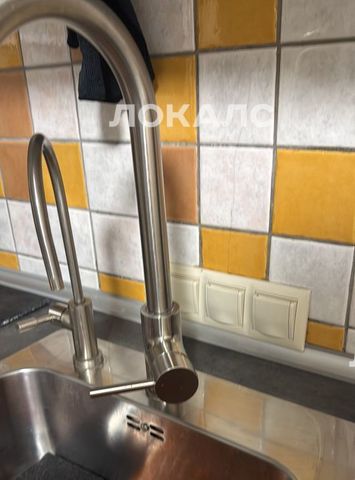 Сдается 3х-комнатная квартира на Смоленский бульвар, 6-8, метро Парк культуры, г. Москва