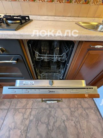 Аренда 3-к квартиры на Ленинский проспект, 68/10, метро Университет, г. Москва