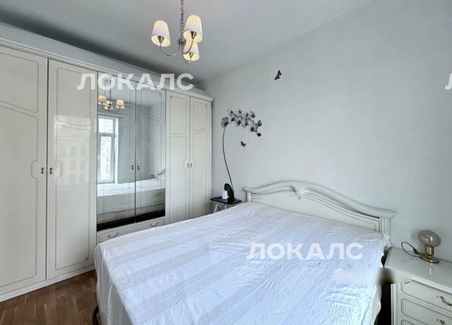 Сдаю 4х-комнатную квартиру на г Москва, Кутузовский пр-кт, д 4/2, метро Деловой центр (Солнцевская линия), г. Москва