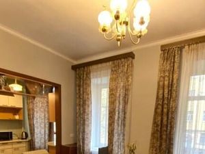 2-к кв. Санкт-Петербург наб. Канала Грибоедова, 27 (70.0 м²)