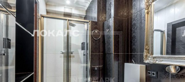 Снять 2-к квартиру на Тверская улица, 4, метро Трубная, г. Москва
