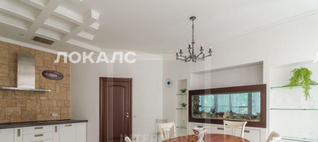 Сдается 4-комнатная квартира на Староконюшенный переулок, 36С2, метро Александровский сад, г. Москва