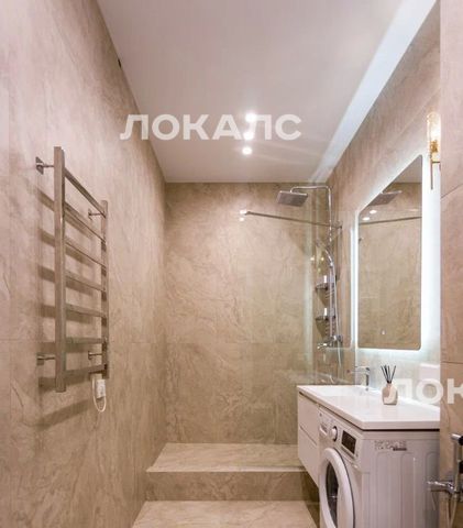 Сдаю двухкомнатную квартиру на Волоколамское шоссе, 81/2с6, метро Тушинская, г. Москва