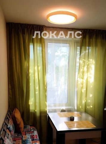 Снять 3-к квартиру на Смоленский бульвар, 6-8, метро Смоленская (Арбатско-Покровская линия), г. Москва