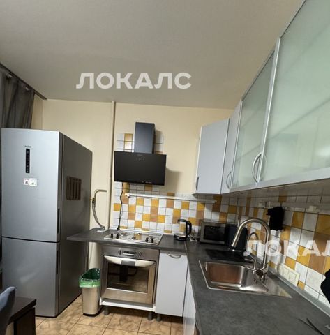 Сдам 3к квартиру на Смоленский бульвар, 6-8, метро Парк культуры, г. Москва