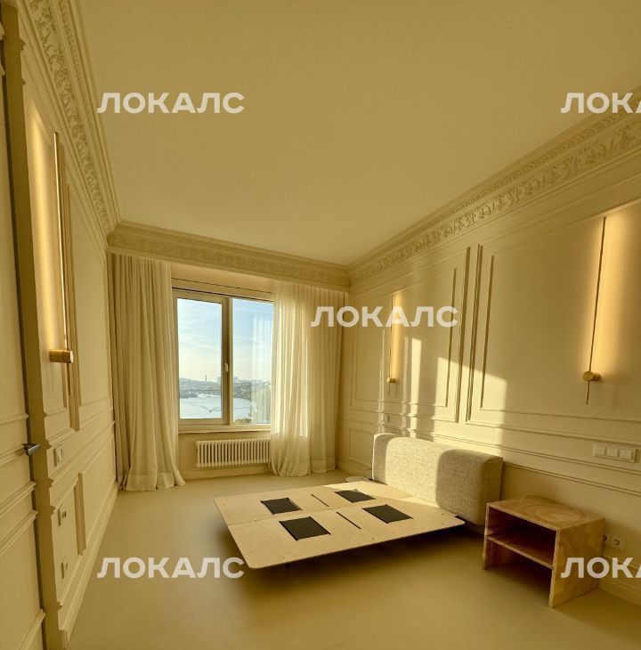 Аренда трехкомнатной квартиры на Волоколамское шоссе, 81/2с2, метро Спартак, г. Москва