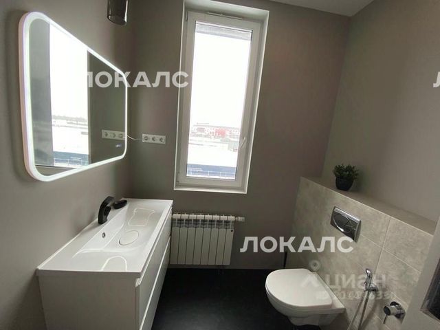 Сдается 3-комнатная квартира на Волоколамское шоссе, 71к2, метро Тушинская, г. Москва