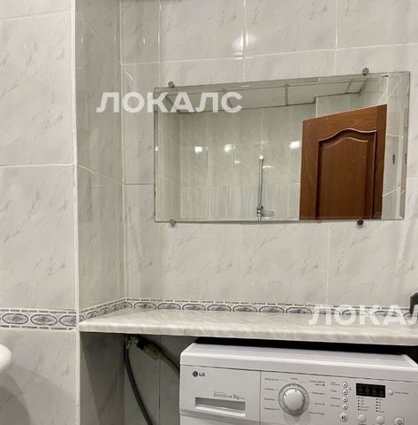 Сдам трехкомнатную квартиру на Фортунатовская улица, 33/44, метро Семёновская, г. Москва