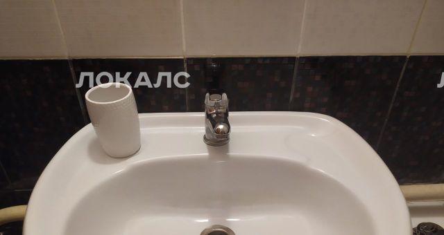 Сдаю 1-к квартиру на Кунцевская улица, 4К2, метро Молодёжная, г. Москва