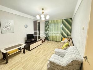 3-комнатная квартира: Санкт-Петербург, Бухарестская улица, 27к3 (58 м²)