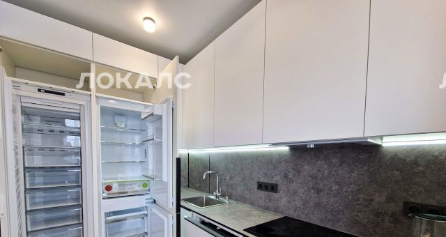 Сдам 3-комнатную квартиру на улица Сокольнический Вал, 1, метро Рижская, г. Москва