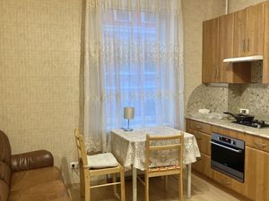 1 комнатная у м. Чернышевская в новом доме