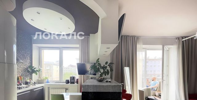 Сдам 3-комнатную квартиру на Новослободская улица, 62К2, метро Менделеевская, г. Москва