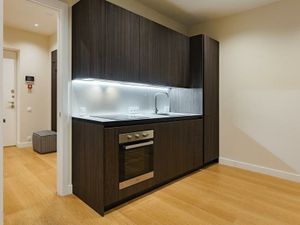 2-комнатная квартира: Москва, улица Василисы Кожиной, 13 (51 м²)