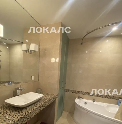 Сдаю 3-к квартиру на 1-й Нагатинский проезд, 11к2, метро Нагорная, г. Москва