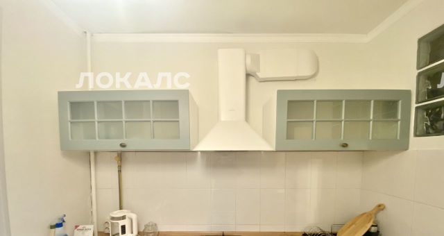 Аренда трехкомнатной квартиры на Денисовский переулок, 8/14, метро Бауманская, г. Москва