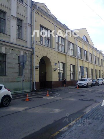 Сдам 3к квартиру на улица Макаренко, 5С1а, метро Тургеневская, г. Москва
