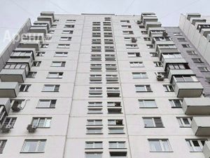 3-к кв. Москва Октябрьская ул., 105К1 (73.0 м²)