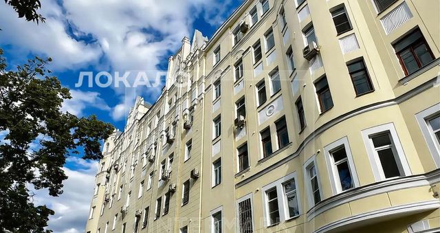 Снять трехкомнатную квартиру на Трехпрудный переулок, 11/13С2, метро Чеховская, г. Москва