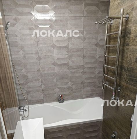 Снять 4-к квартиру на Нововладыкинский проезд, 1к1, метро Верхние Лихоборы, г. Москва