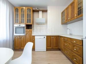 2-комнатная квартира: Новосибирск, улица Семьи Шамшиных, 89 (60 м²)