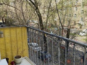 Однушка около метро Ленинский проспект
