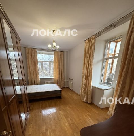 Аренда трехкомнатной квартиры на улица 2-я Марьиной рощи, 10/14, метро Рижская, г. Москва