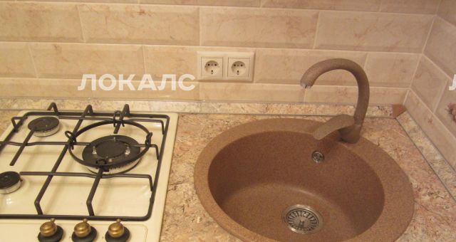 Сдается 1-комнатная квартира на Хабаровская улица, 1, метро Первомайская, г. Москва