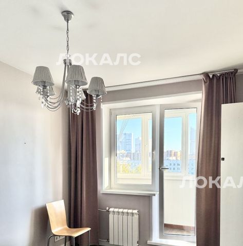 Сдается трехкомнатная квартира на проспект Маршала Жукова, 19К1, метро Хорошёво, г. Москва