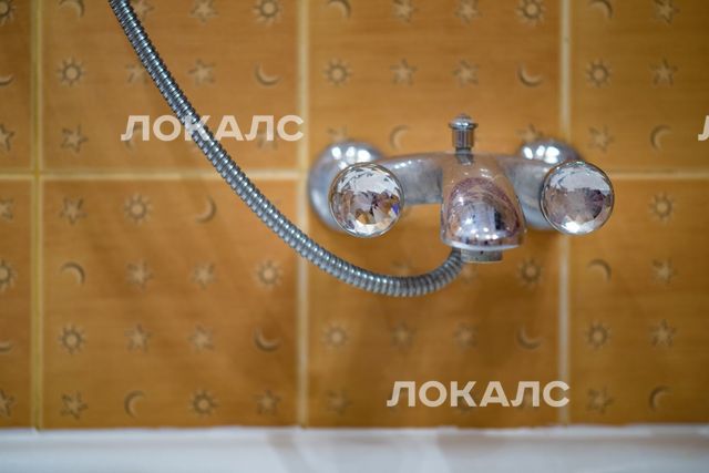 Сдаю двухкомнатную квартиру на г Москва, ул 2-я Песчаная, д 6 к 5, метро Зорге, г. Москва