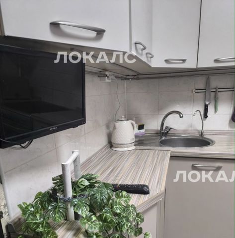 Сдаю двухкомнатную квартиру на улица Рокотова, 7К2, метро Ясенево, г. Москва