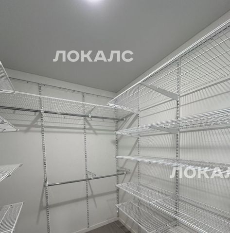 Сдам 3-к квартиру на Красноказарменная улица, 15к2, метро Авиамоторная, г. Москва