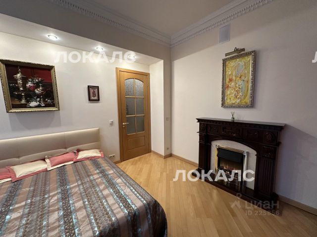 Сдам 4-к квартиру на улица Земляной Вал, 25, метро Курская, г. Москва