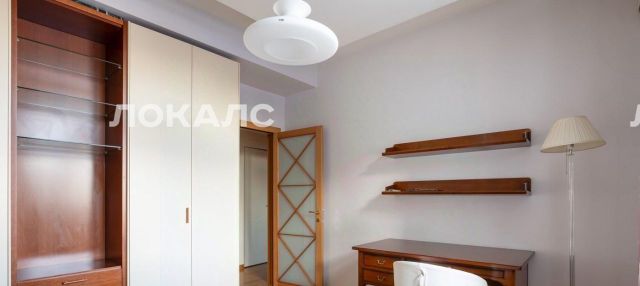 Снять 3х-комнатную квартиру на Краснопролетарская улица, 7, метро Цветной бульвар, г. Москва