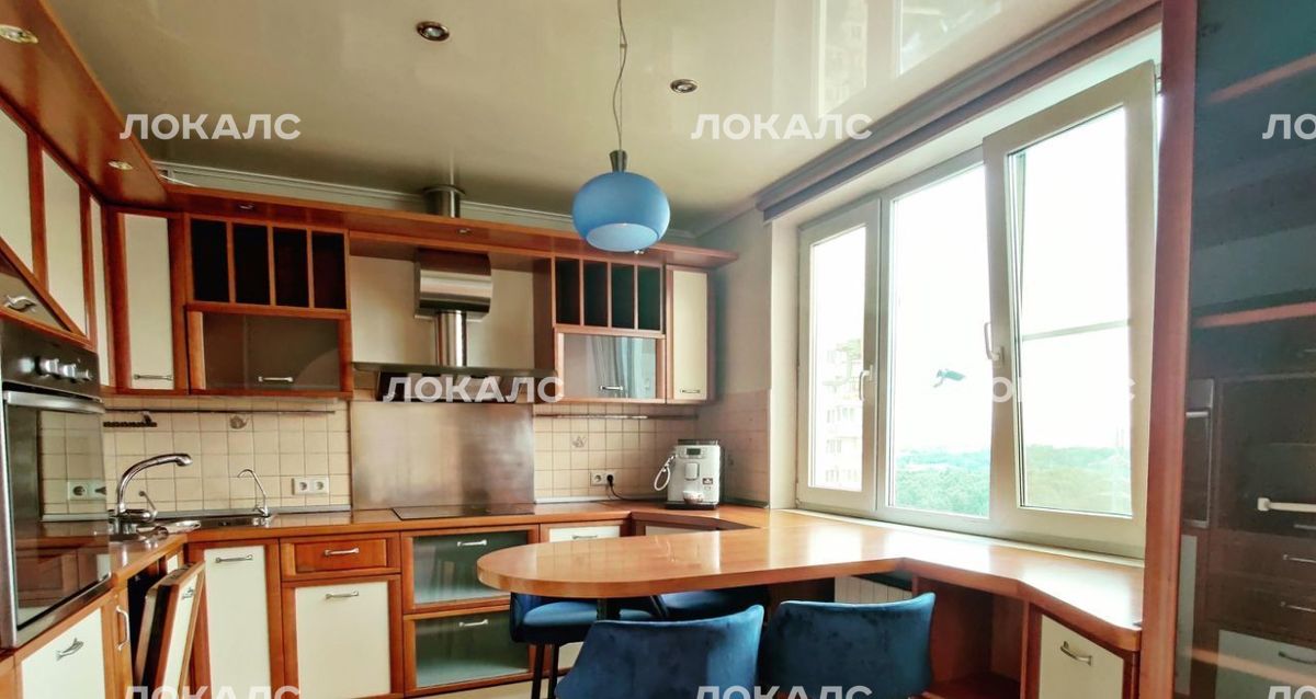 Снять четырехкомнатную квартиру на Пятницкое шоссе, 23к1, метро Митино, г. Москва