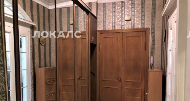 Сдается 2-комнатная квартира на Садовая-Триумфальная улица, 4/10, метро Менделеевская, г. Москва