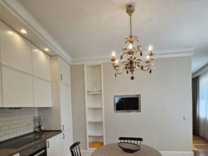 1-к кв. Москва ул. Покрышкина, 8к1 (60.0 м²)
