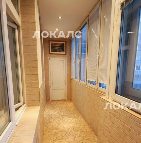 Снять трехкомнатную квартиру на Шмитовский проезд, 16С2, метро Выставочная, г. Москва