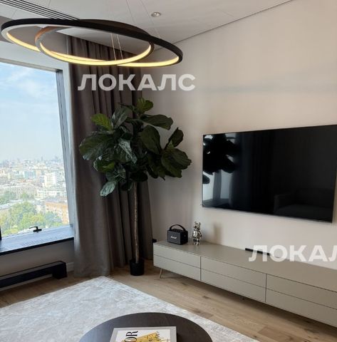 Снять трехкомнатную квартиру на площадь Курского Вокзала, 1, метро Курская, г. Москва