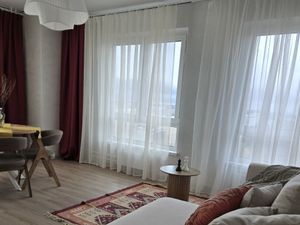 3-х комнатная квартира на метро Мичуринский проспект