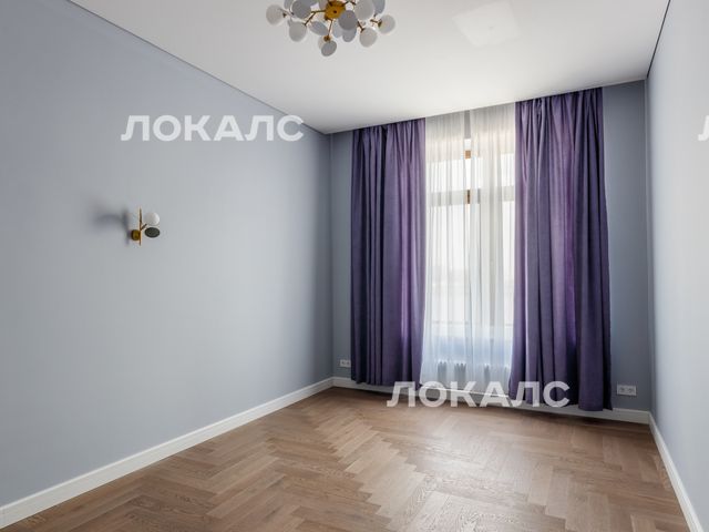 Сдаю 4к квартиру на г Санкт-Петербург, Смольный пр-кт, д 17, метро Новочеркасская, г. Санкт-Петербург