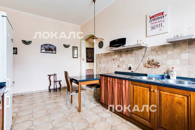 Сдается 3-комнатная квартира на г Москва, ул Новопесчаная, д 19 к 3, метро Сокол, г. Москва