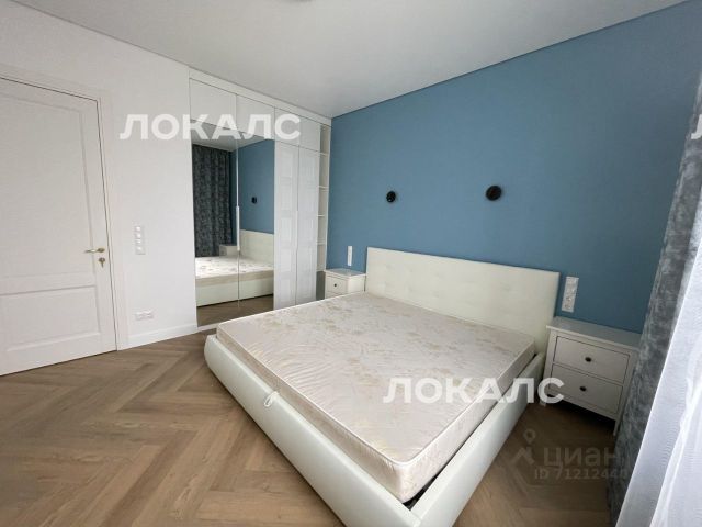 Сдается 3-комнатная квартира на бульвар Генерала Карбышева, 13А, метро Панфиловская, г. Москва