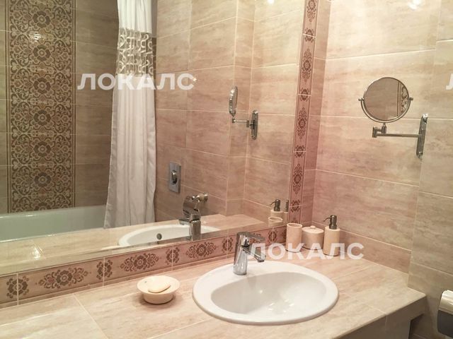 Сдается 3-комнатная квартира на г Москва, ул Мосфильмовская, д 39 к 1, метро Киевская, г. Москва