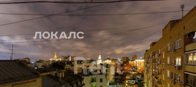 Снять четырехкомнатную квартиру на Никитский бульвар, 15/16, метро Баррикадная, г. Москва