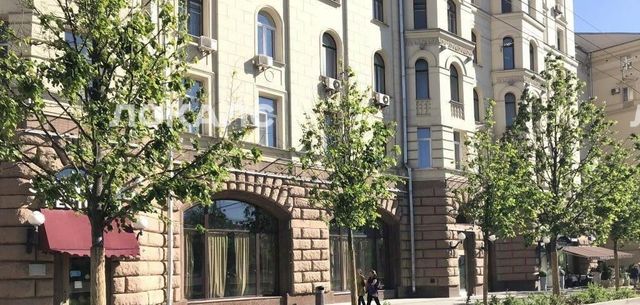 Сдам 2-к квартиру на Садовая-Триумфальная улица, 4/10, метро Новослободская, г. Москва