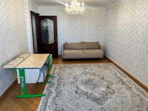 3-комнатная квартира: Москва, Кунцевская улица, 13/6 (65 м²)