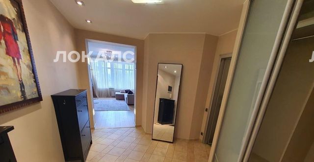 Сдам трехкомнатную квартиру на проспект 60-летия Октября, 8, метро Площадь Гагарина, г. Москва